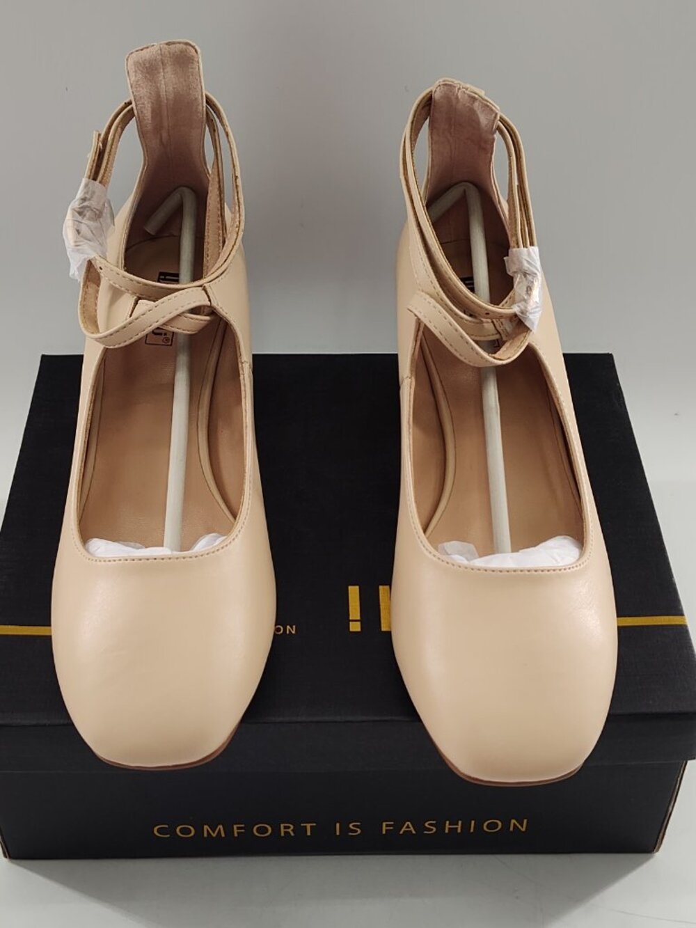 Women's IDIFU Nude Strap Heeled Sandal Size 8 P#768@CMK